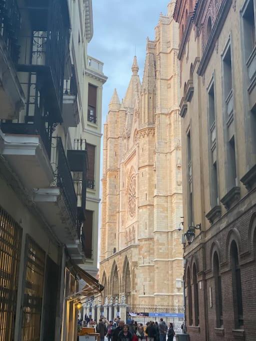Апартаменты Centro Historico Barrio Humedo Acogedor Rustico Леон Экстерьер фото