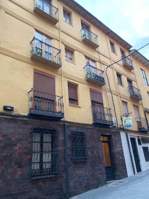 Апартаменты Centro Historico Barrio Humedo Acogedor Rustico Леон Экстерьер фото